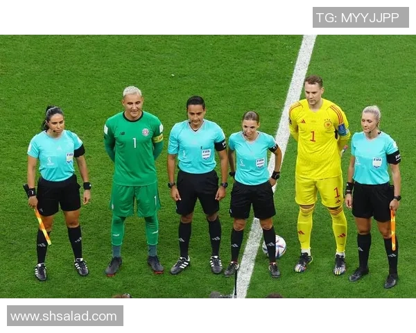 南京足球队在世界杯中的团队协作表现分析与启示 南京足球队在世界杯中的团队协作表现分析与启示