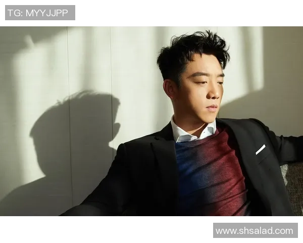 足球明星郑恺的成长历程与职业生涯精彩回顾